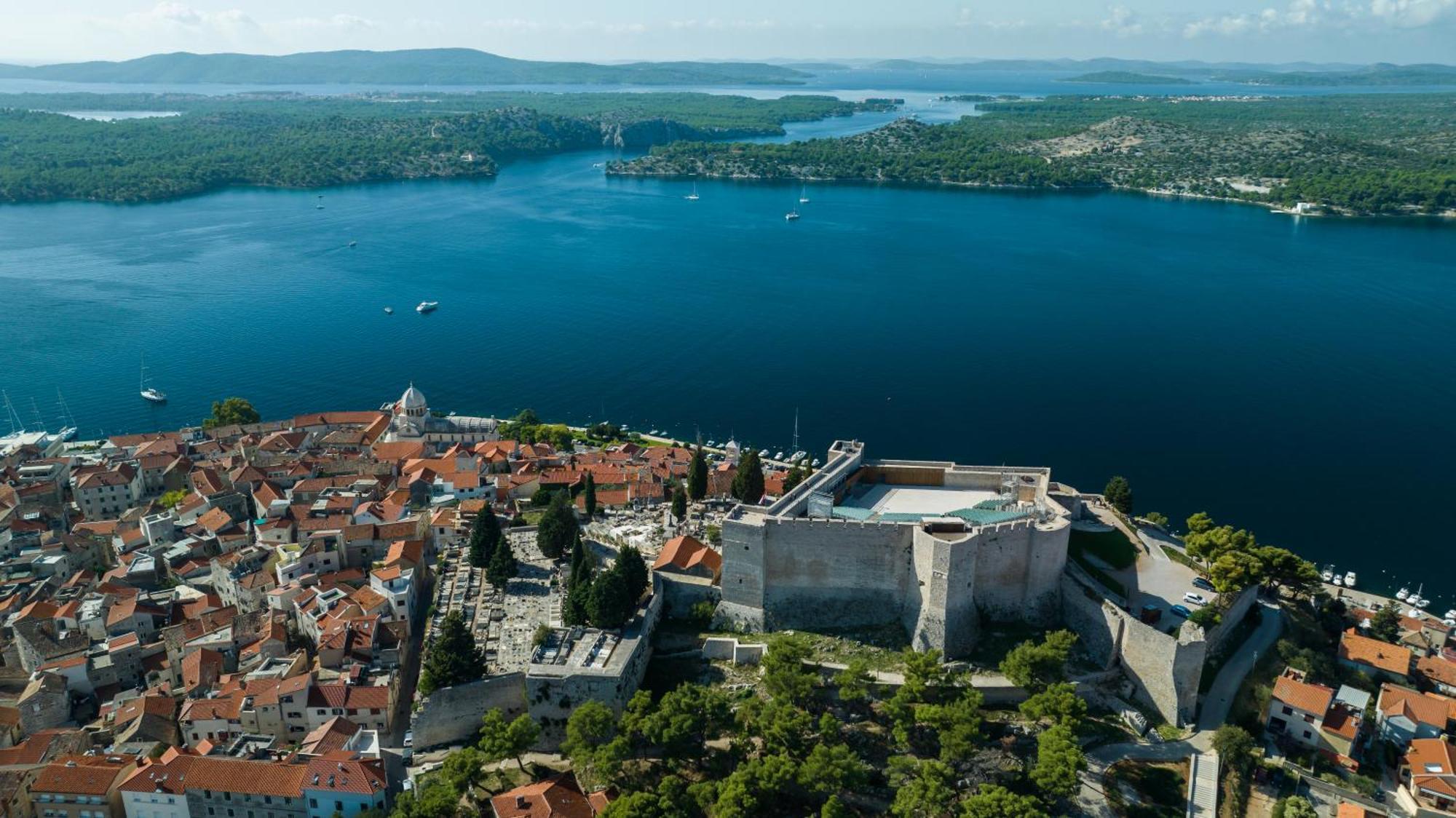 Armerun Heritage Hotel & Residences Šibenik Exteriör bild